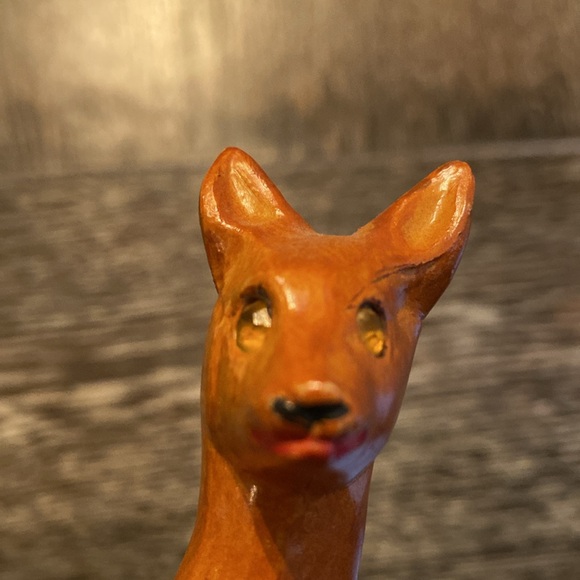 Vintage Wooden Kangaroo from Grand Lake Celina, Ohio, So cute…has jeweled eyes - Picture 3 of 8